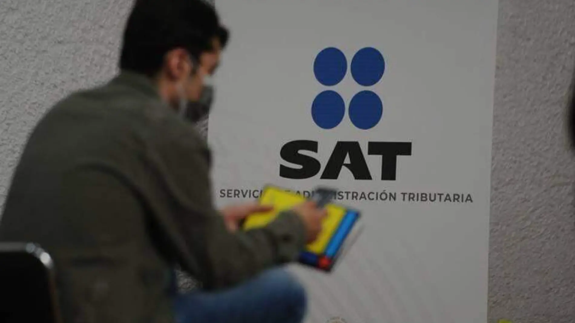 Justifica ingresos como préstamos en el SAT